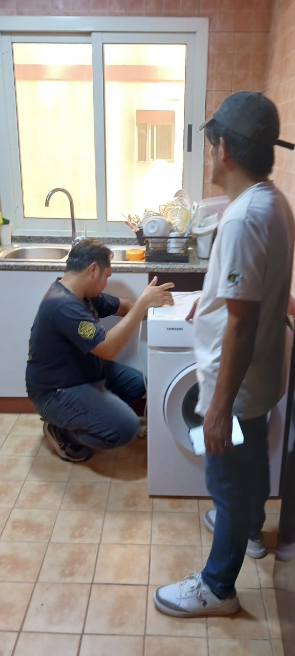 On-site diagnosis of a Samsung front-load washing machine